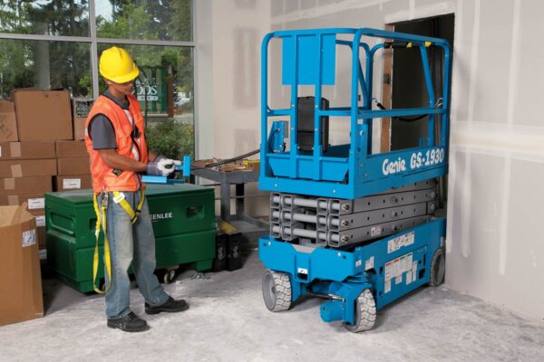 Genie GS1932 Scissor Lift on Trailer in Darwin - Image 3